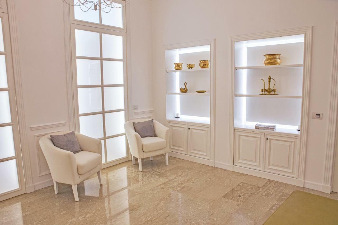 Piazza Posta Dimora Di Charme Hotel Прочида Екстериор снимка