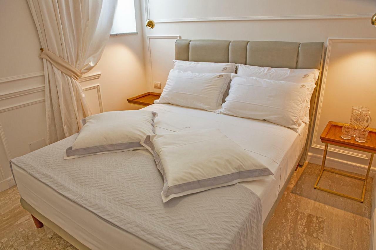 Piazza Posta Dimora Di Charme Hotel Прочида Екстериор снимка